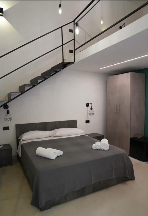 B&B Vittoria เนเปิลส์ ภายนอก รูปภาพ